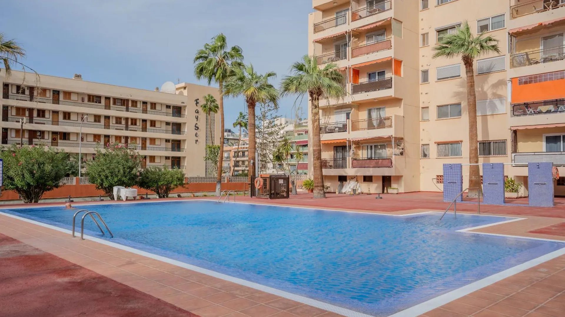 Los Cristianos Central Apartment - Cris Sol 0*, Los Cristianos (Tenerife) Spain