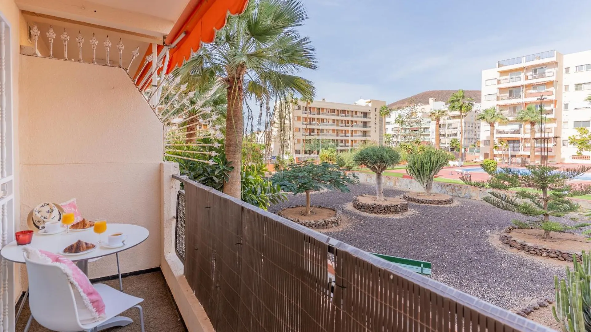 Los Cristianos Central Apartment - Cris Sol 0*, Los Cristianos (Tenerife)