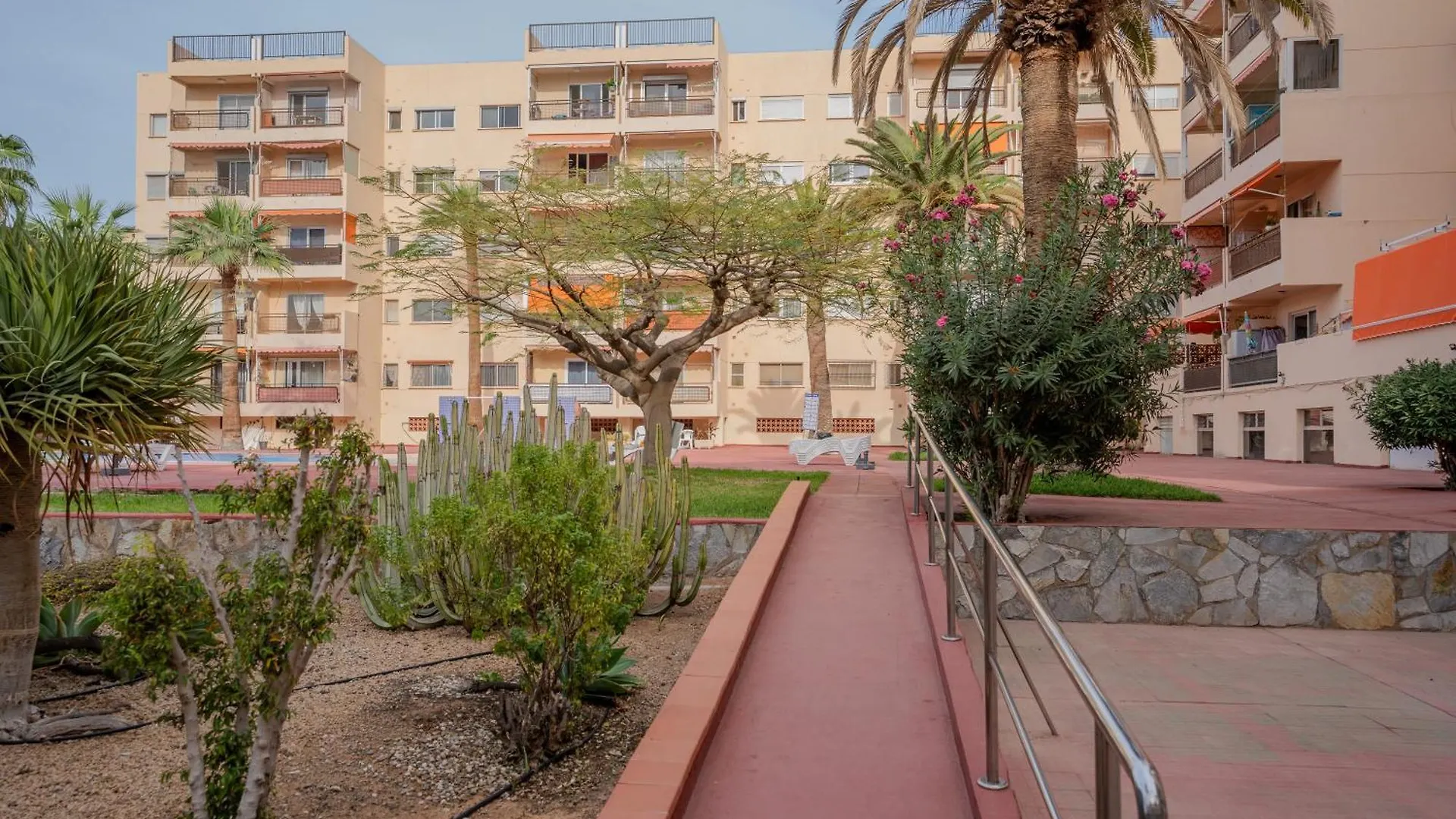 Los Cristianos Central Apartment - Cris Sol  Los Cristianos (Tenerife)